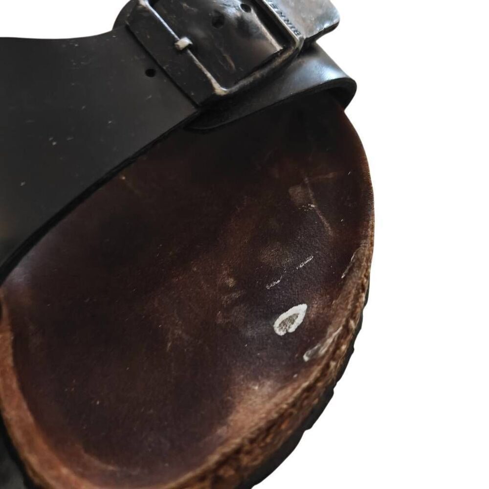 Birkenstock Patent Leather Slip On Sandals - Picture 4 of 12